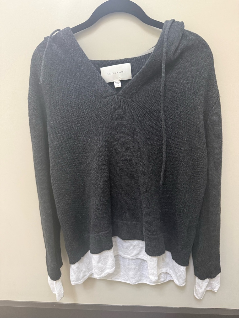 Brochu Walker Black V-Neck Hooded Layered Pullover with White Hem